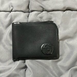 Gucci wallet